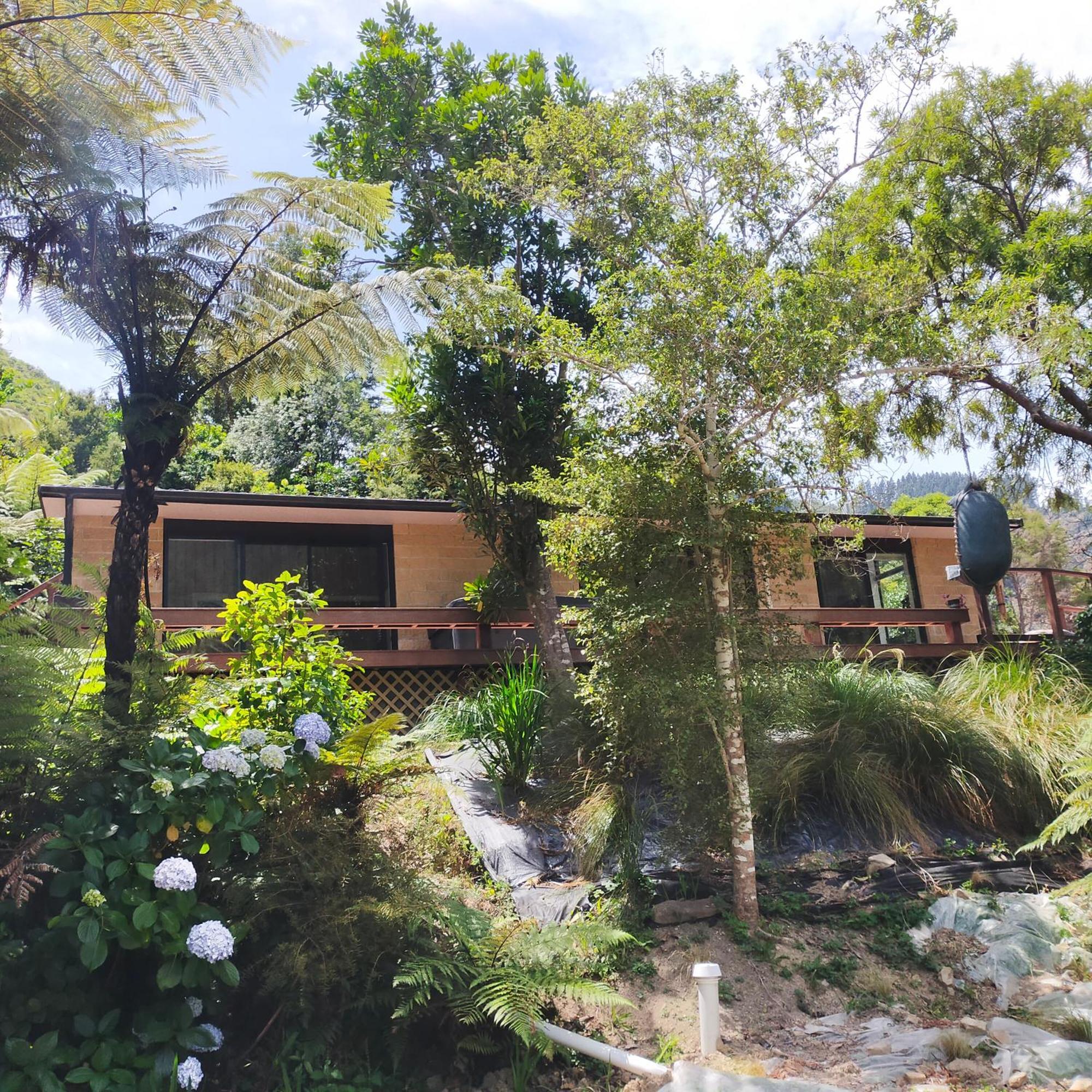 Maitai Whare Iti - Adventure Cabins & House نيلسون المظهر الخارجي الصورة